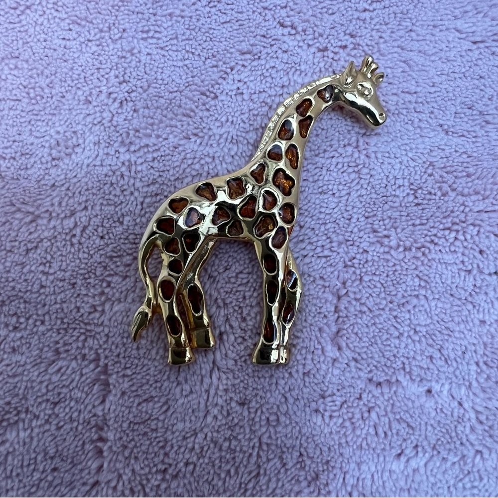 No Brand Gold Adorable Giraffe with Brown Stones Brooch